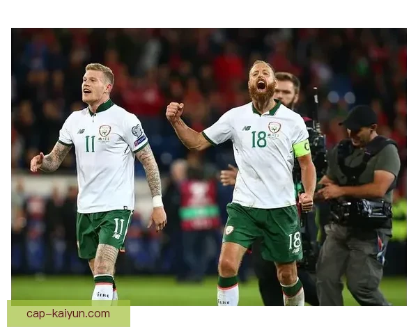 丹麦国家队红白色战袍亮相，备受期待的比赛即将开启