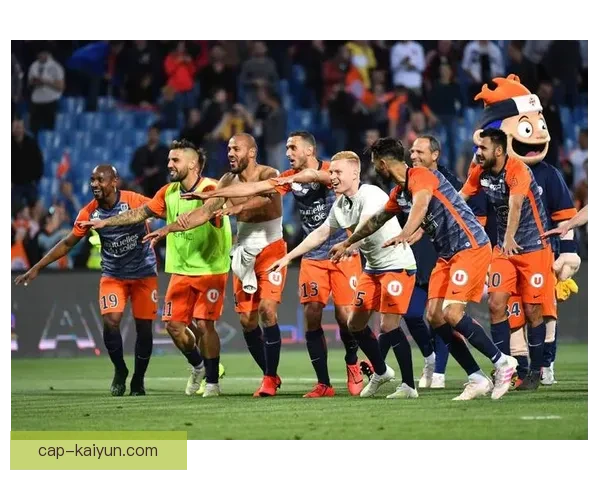 萨维奇最近在球队表现稳健，继续为球队贡献关键数据与稳定发挥。