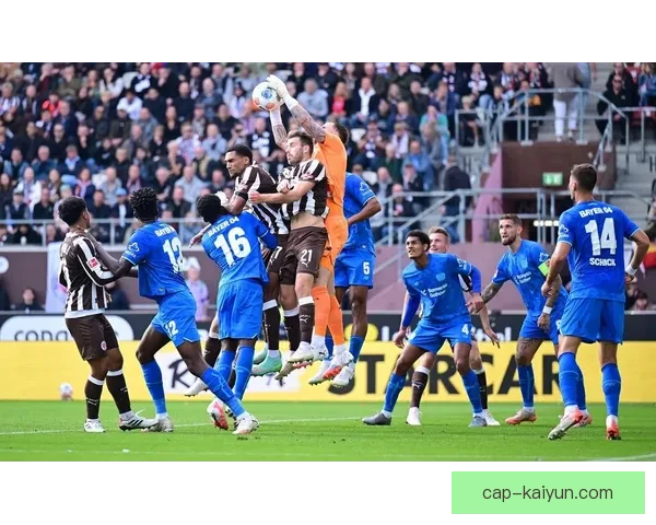 西甲蓝军近期状态回暖，球队整体表现值得关注